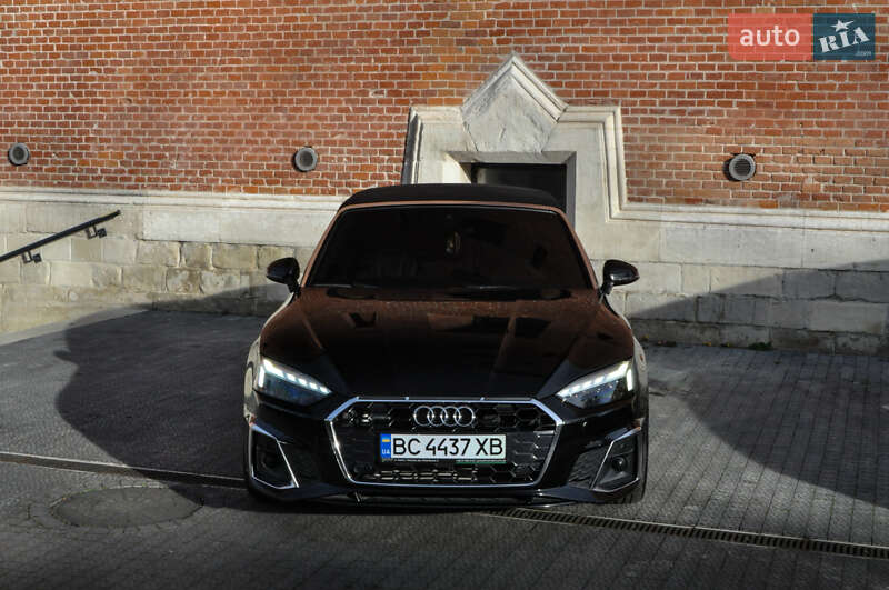 Audi-21