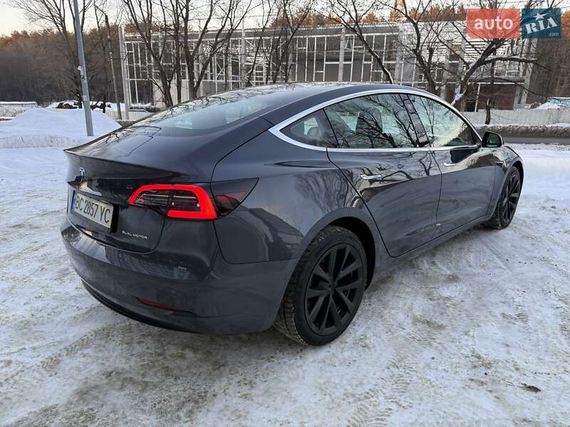 Tesla-9