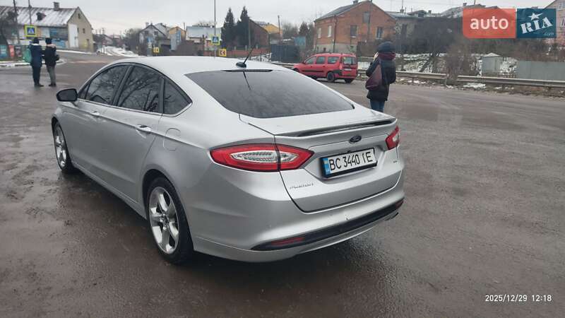 Ford Fusion 2016