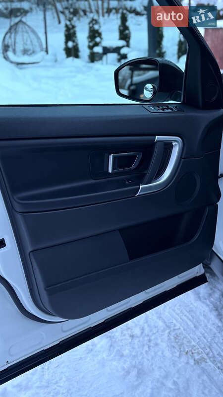 Land Rover Discovery Sport 2019