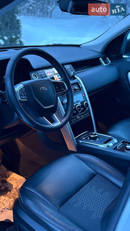 Land Rover Discovery Sport 2019