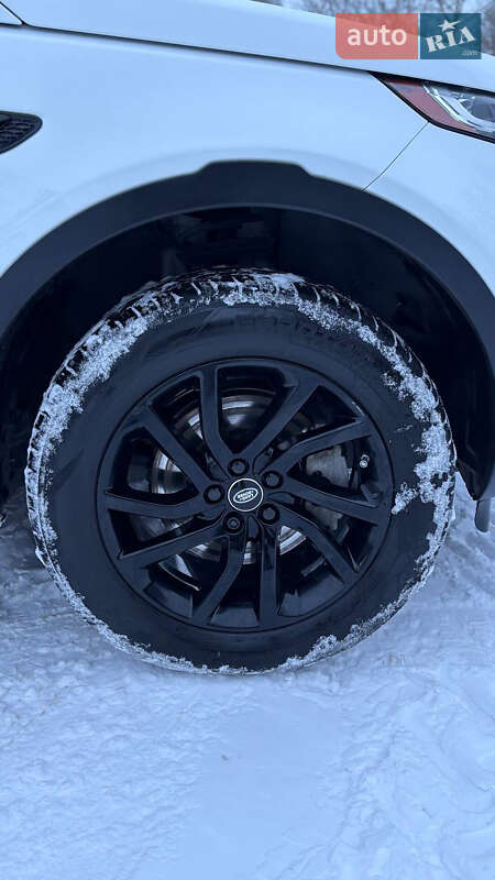 Land Rover Discovery Sport 2019