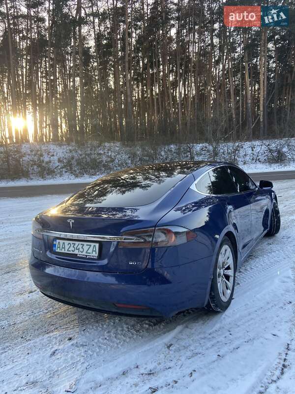 Tesla-10