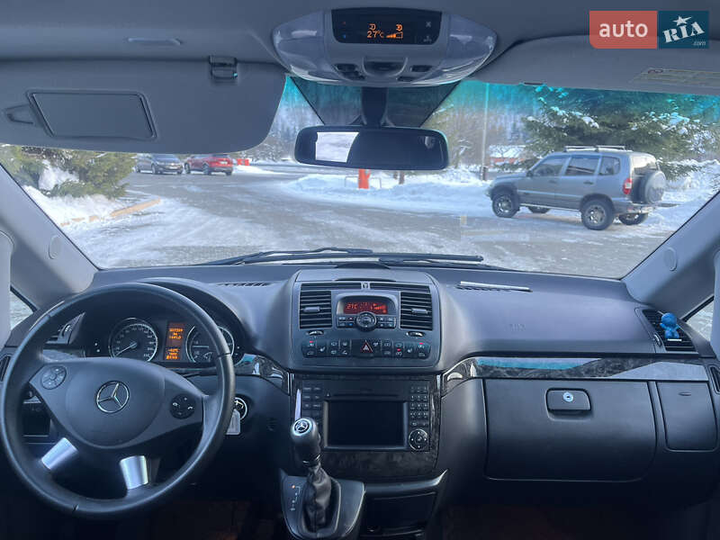 Mercedes-Benz Viano 2013