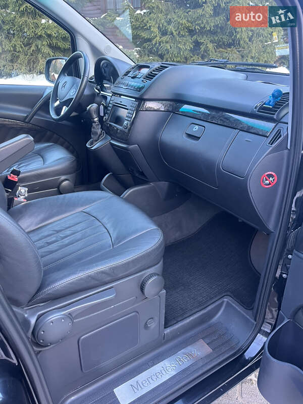 Mercedes-Benz Viano 2013