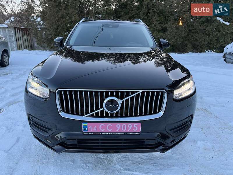 Volvo XC90 2021