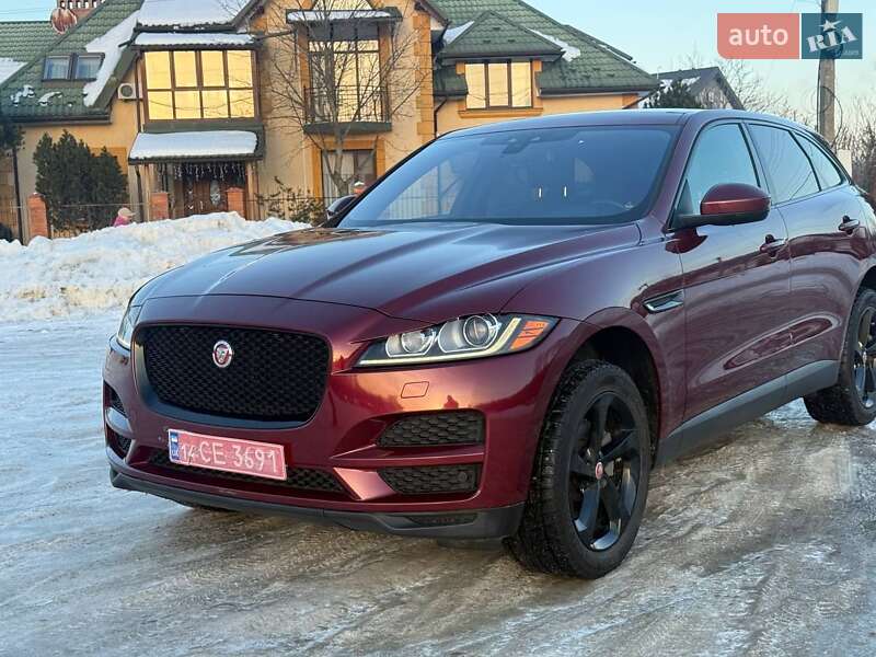 Jaguar F-Pace 2016