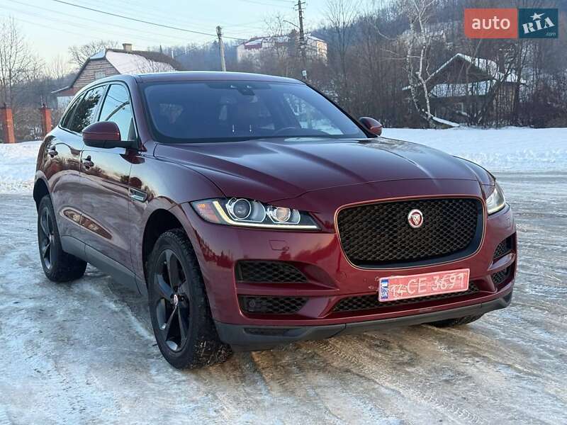 Jaguar F-Pace 2016