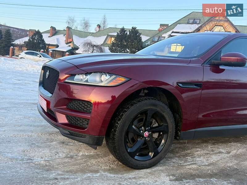 Jaguar F-Pace 2016