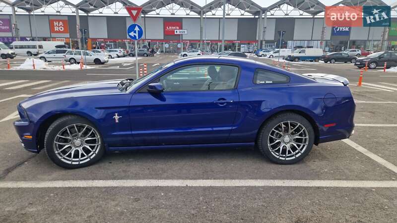 Ford Mustang 2012