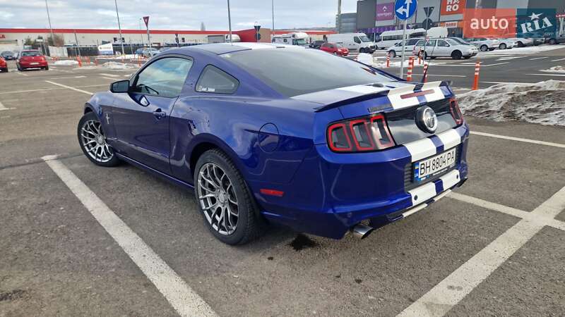 Ford Mustang 2012