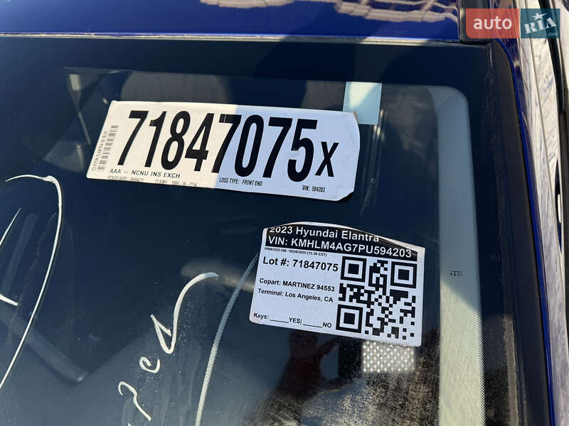 Hyundai Elantra 2023