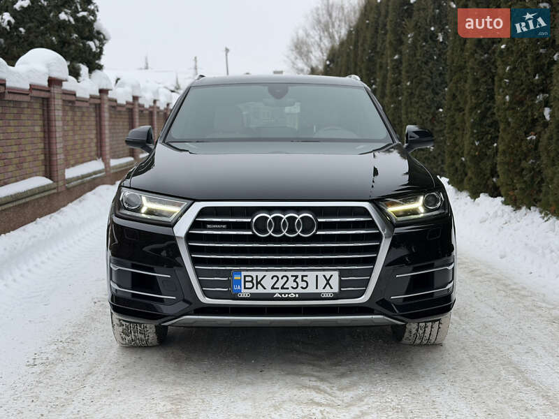 Audi-56
