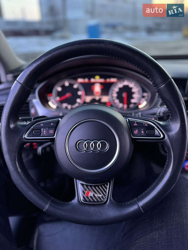 Audi-2
