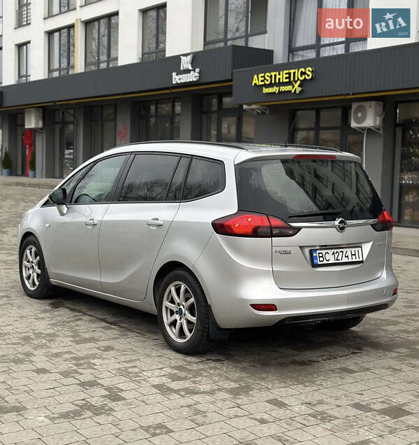 Opel Zafira 2013