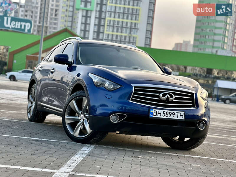 Infiniti-10
