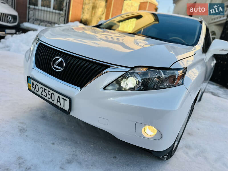 Lexus-83
