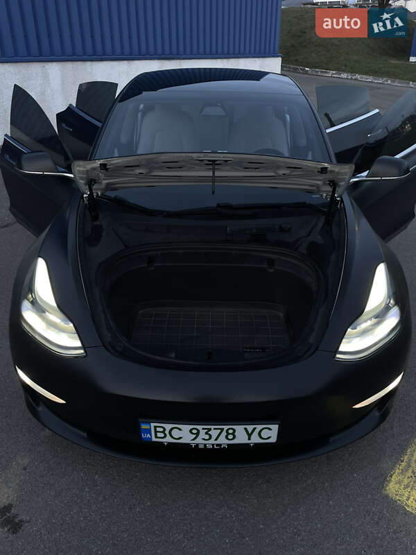 Tesla-64