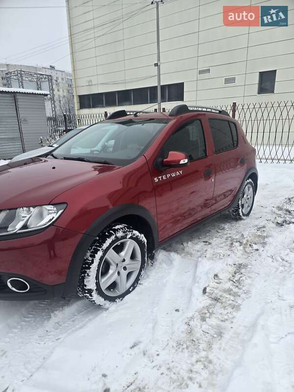 Renault Sandero 2016