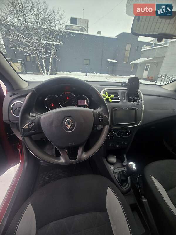 Renault Sandero 2016