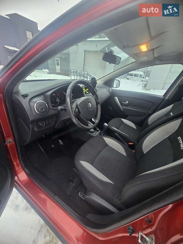 Renault Sandero 2016