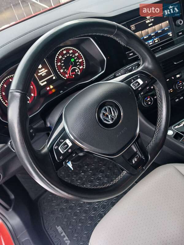 Volkswagen Jetta 2020