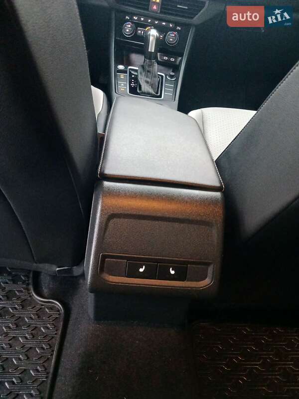 Volkswagen Jetta 2020