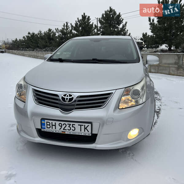 Toyota Avensis 2009