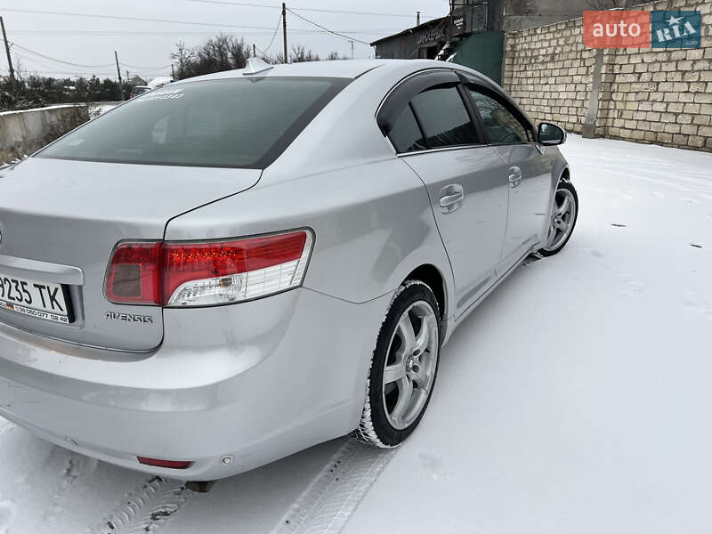 Toyota Avensis 2009
