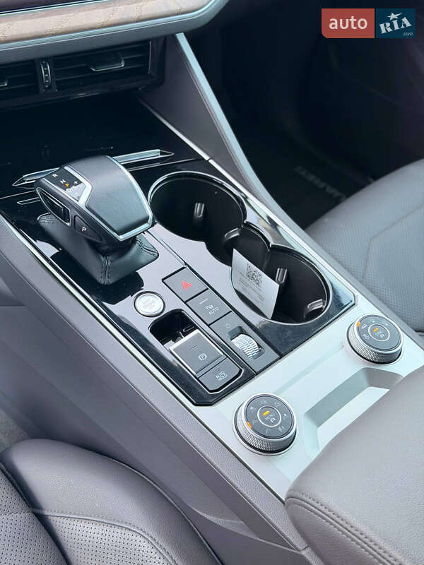 Volkswagen Touareg 2020