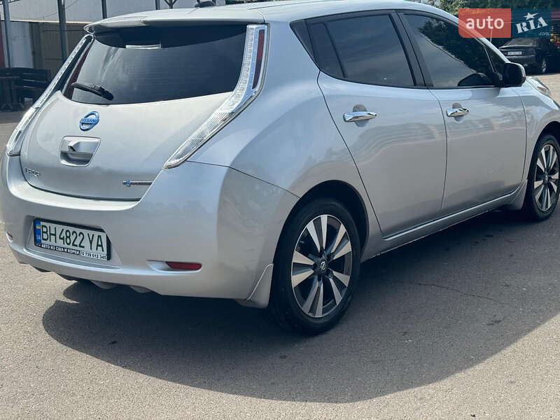 Nissan Leaf 2017