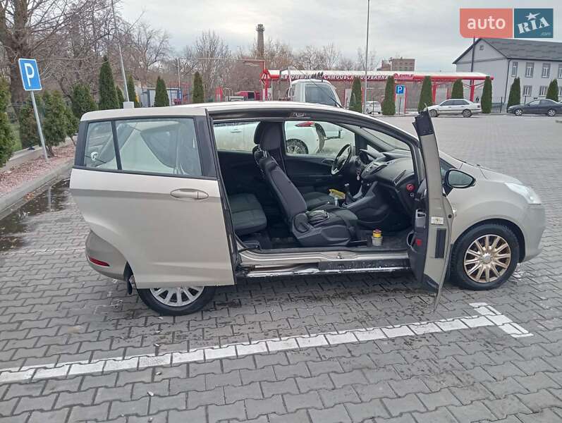 Ford B-Max 2013