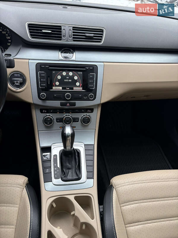 Volkswagen CC / Passat CC 2012