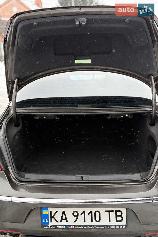 Volkswagen CC / Passat CC 2012