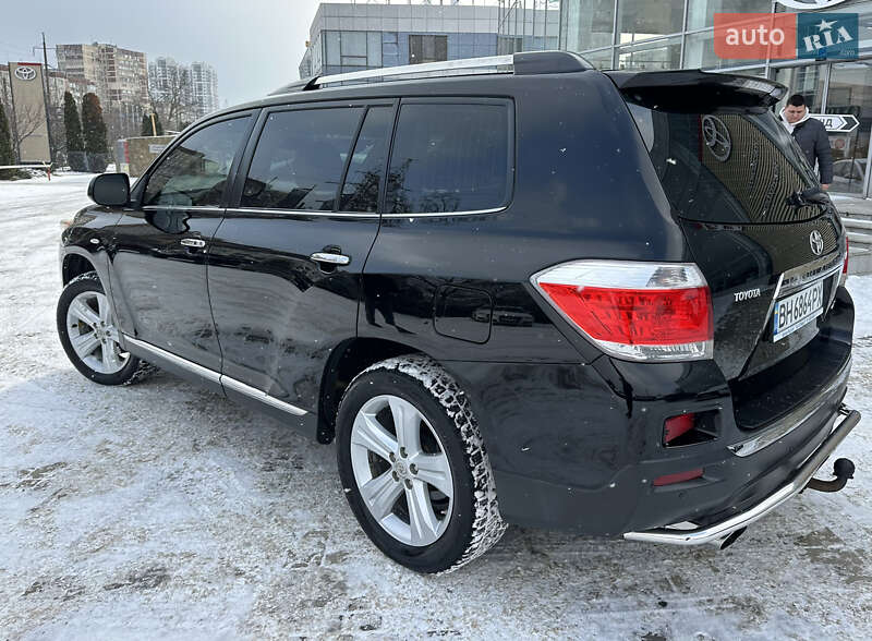 Toyota Highlander 2013
