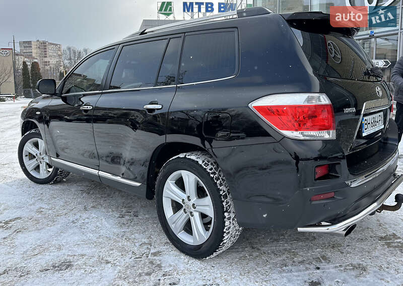 Toyota Highlander 2013