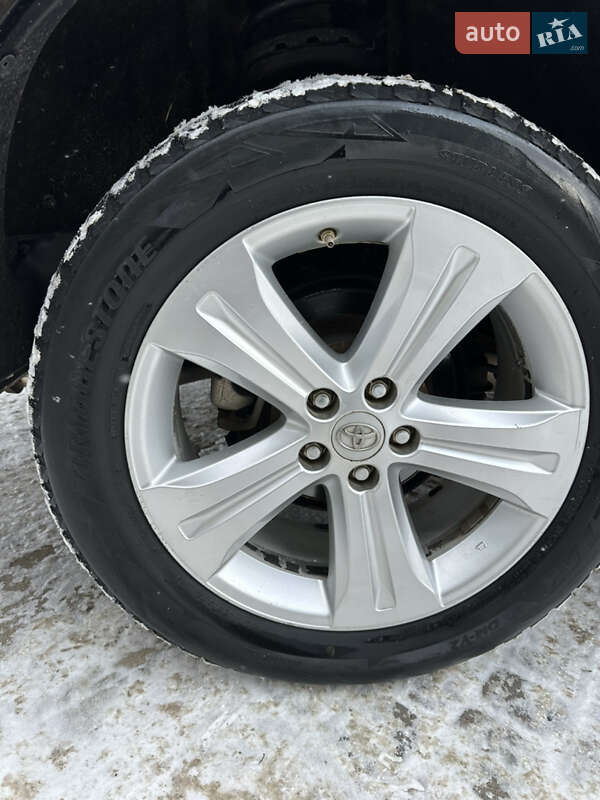 Toyota Highlander 2013