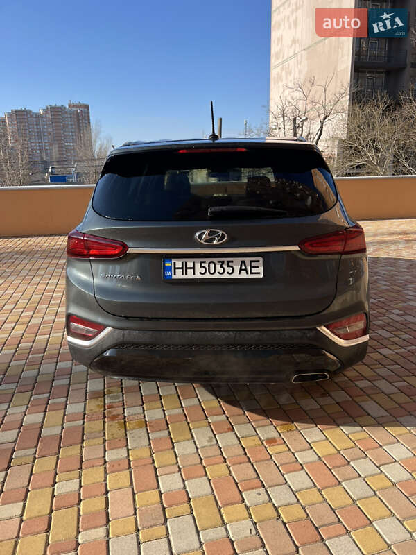 Hyundai-8