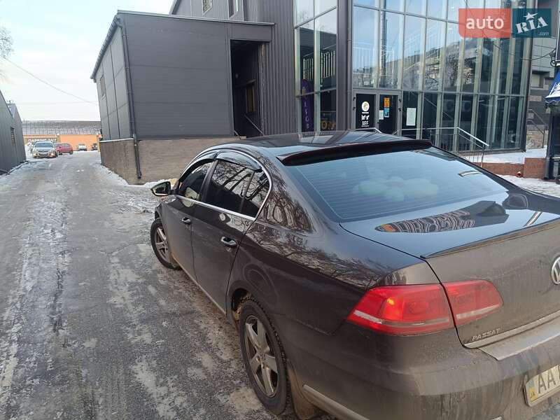 Volkswagen Passat 2012