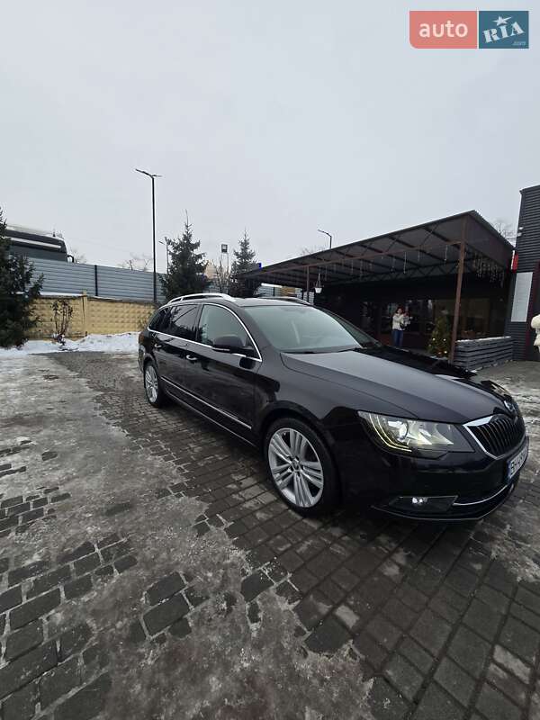 Skoda-9