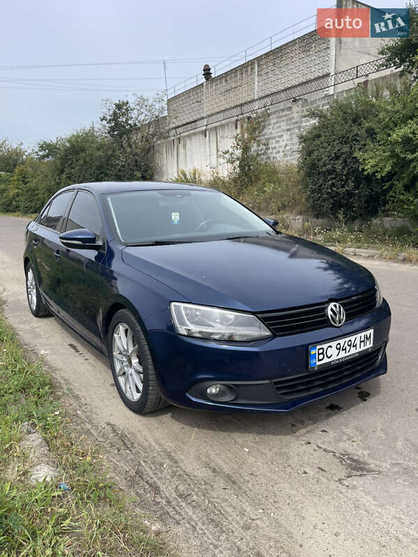 Volkswagen Jetta 2011