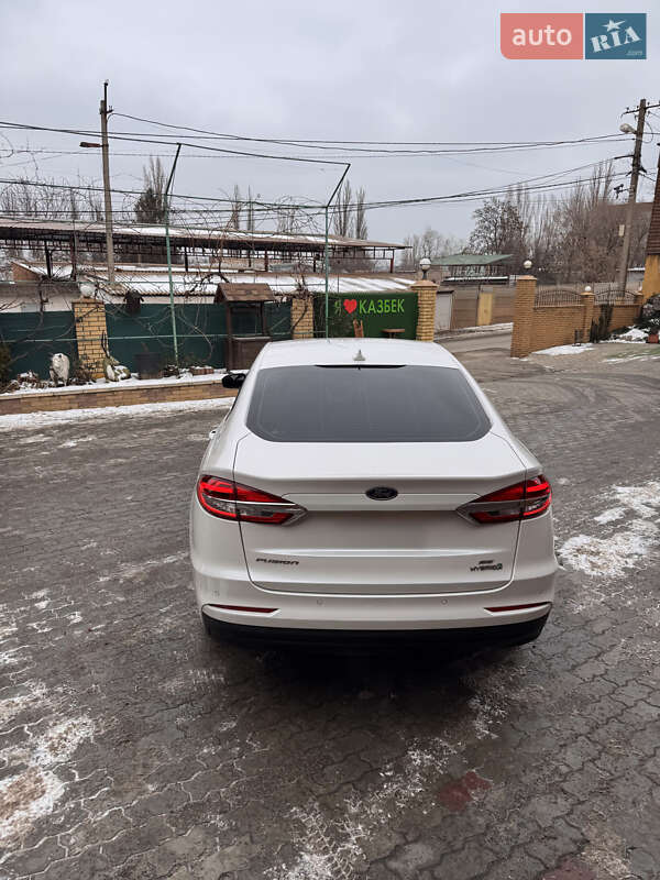 Ford Fusion 2019