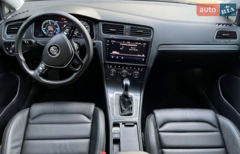 Volkswagen e-Golf 2018