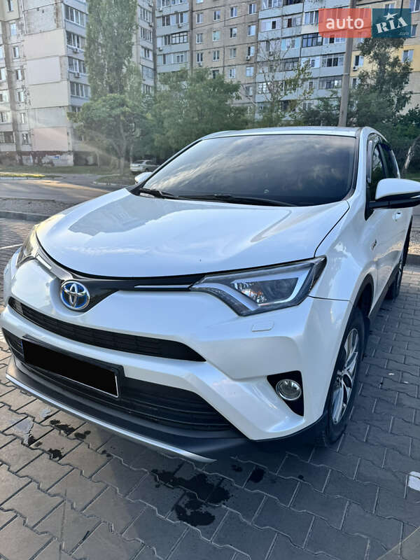 Toyota RAV4 2016