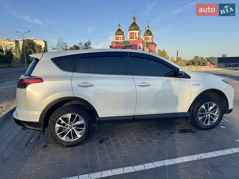 Toyota RAV4 2016