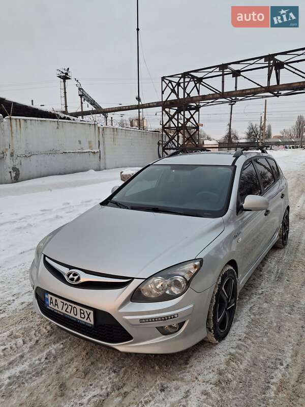 Hyundai i30 2011