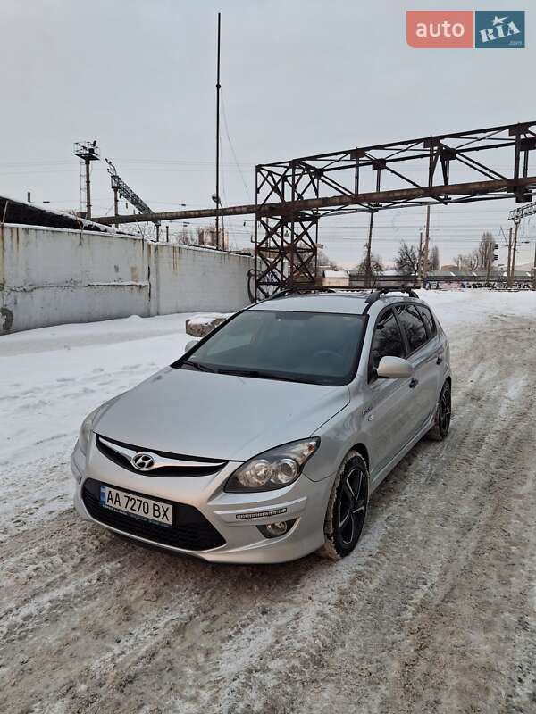 Hyundai i30 2011