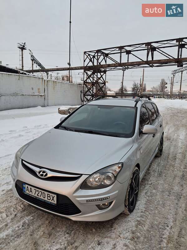 Hyundai i30 2011