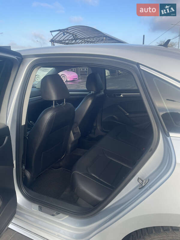 Volkswagen Passat 2016