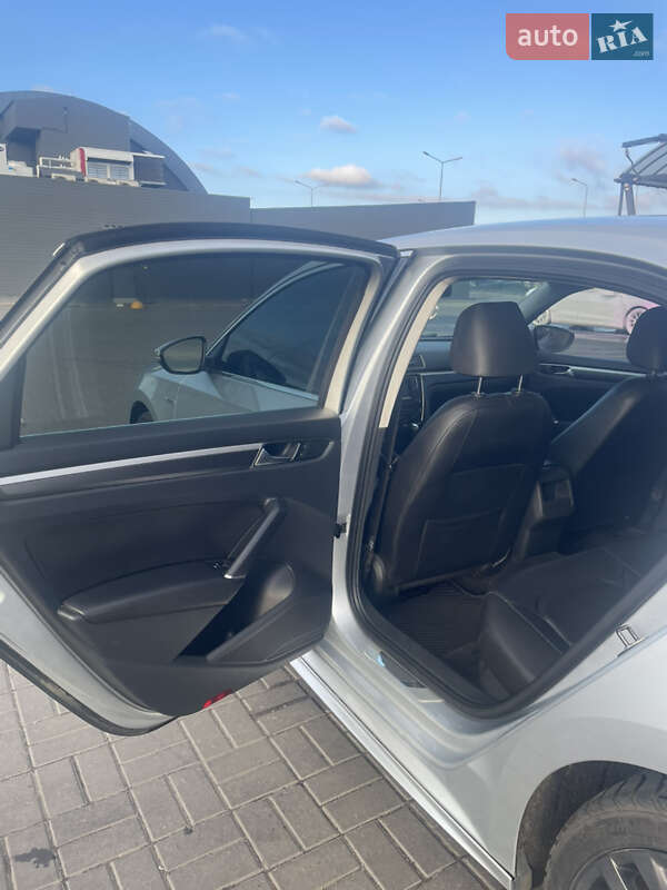 Volkswagen Passat 2016